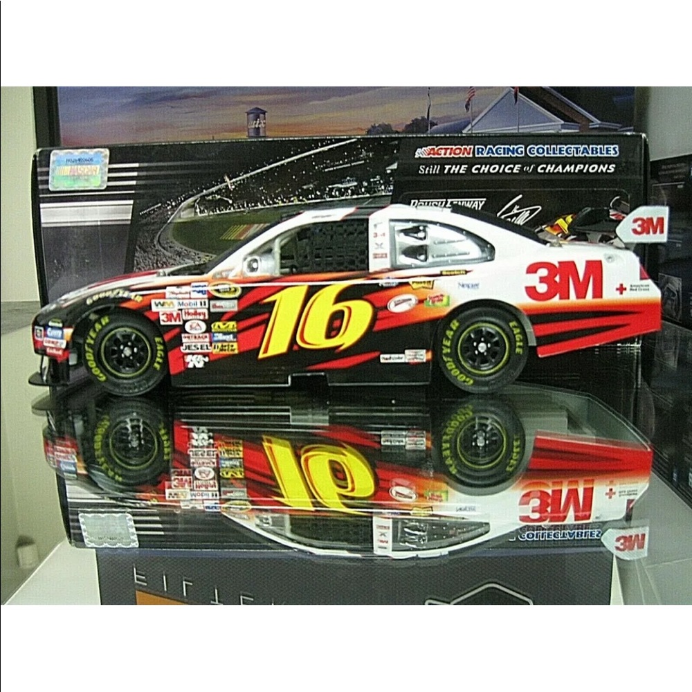 Action racing 124 scale Greg Biffle NASCAR